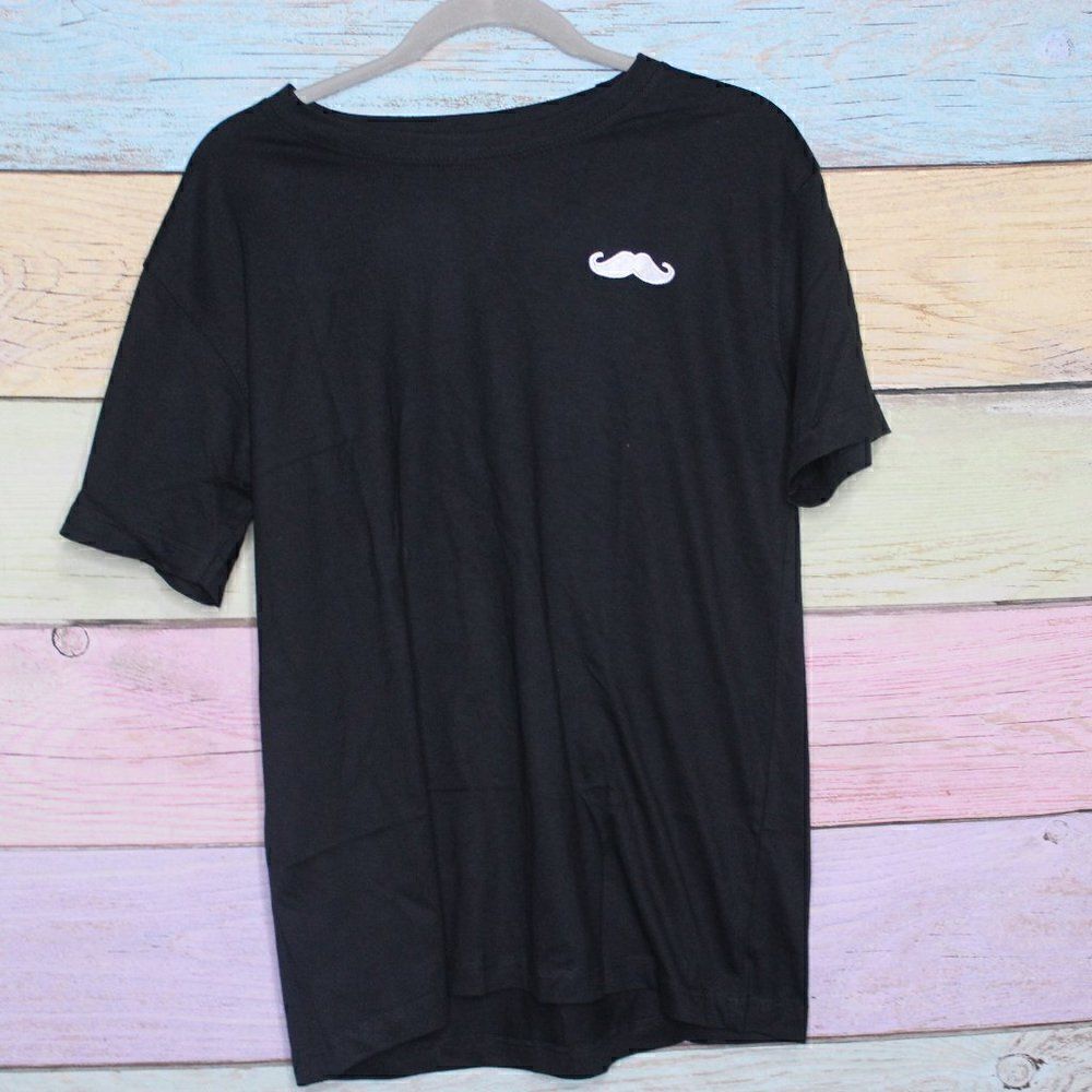 Unisex Mustache Tee XL‎